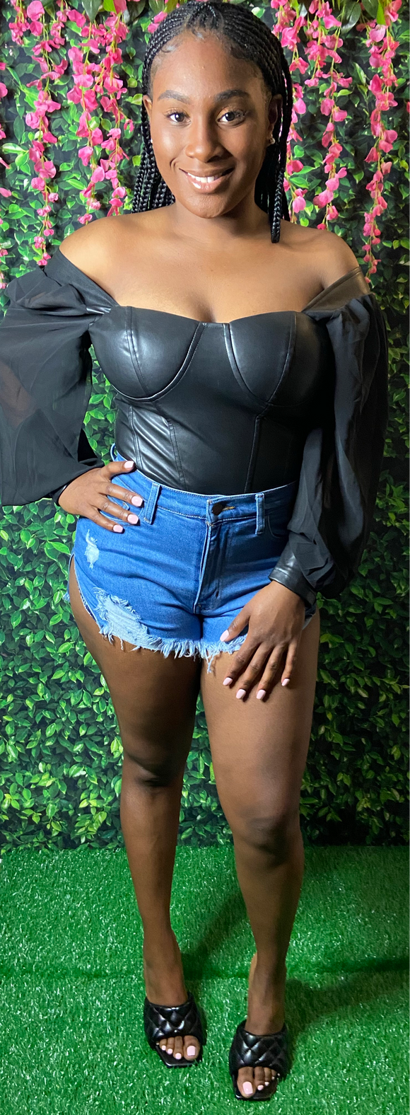 Show them legs